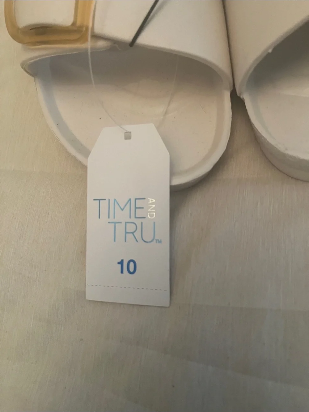 Time and Tru easy slip